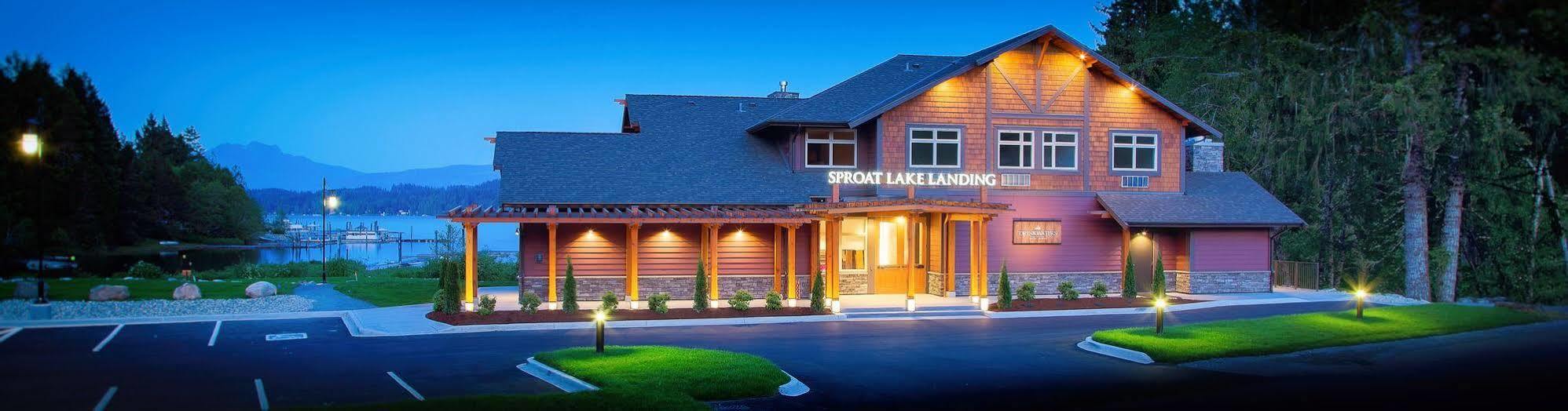 Sproat Lake Landing Resort Great Central Esterno foto